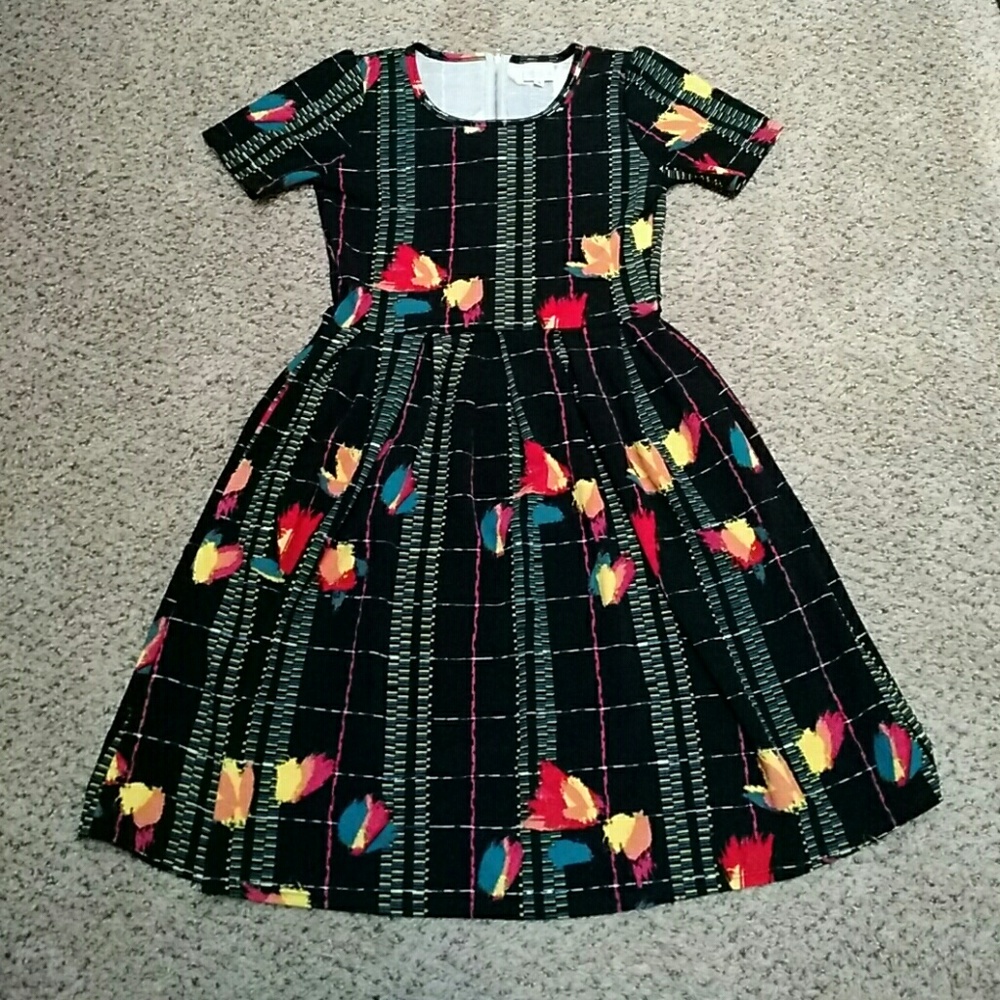 LuLaRoe Amelia 👌